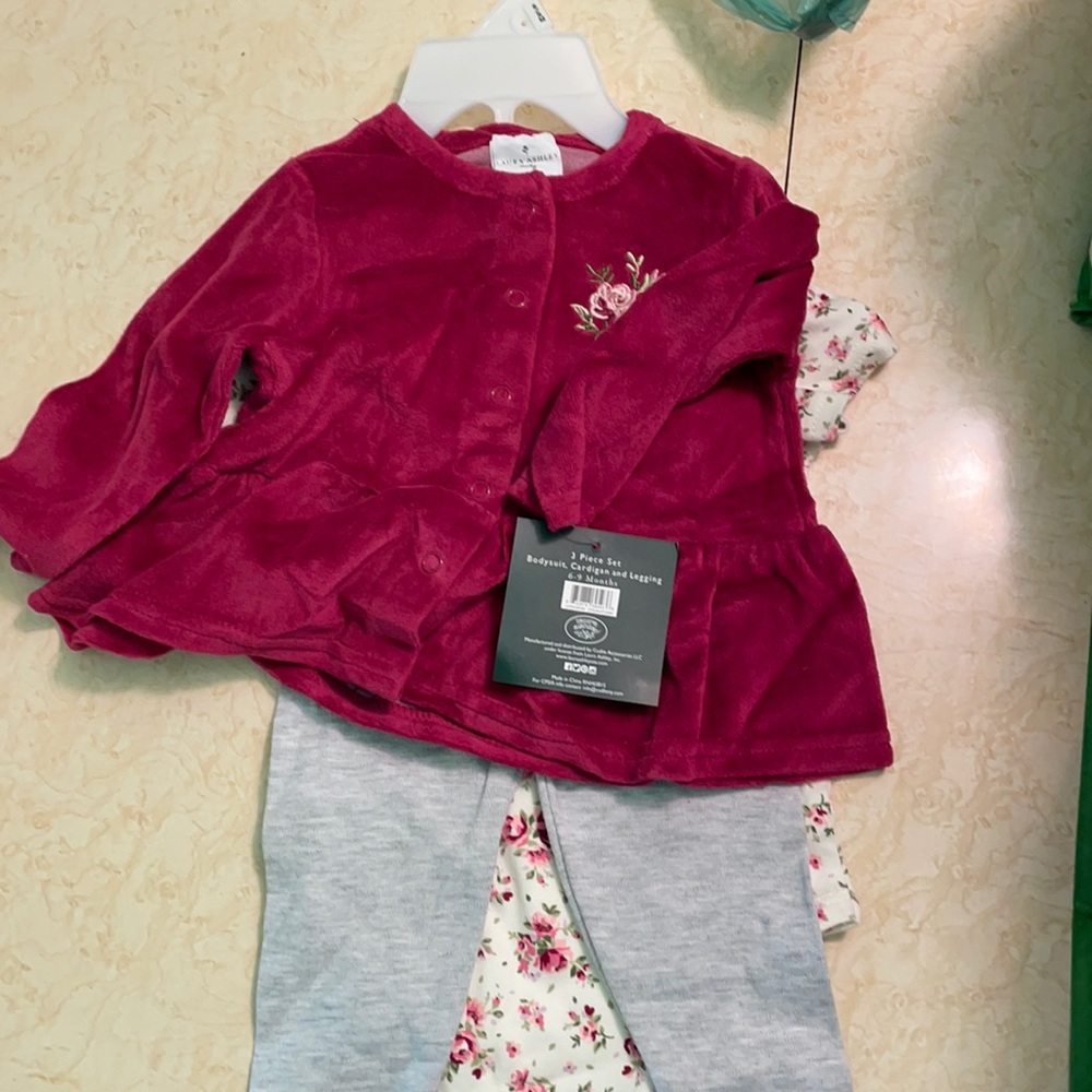 NWT 3 piece set - bodysuit, cardigan and leggings